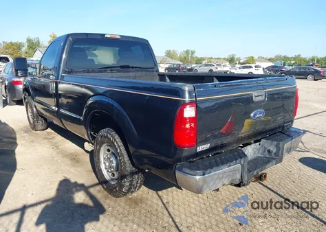2014 Ford F-250 Xl z USA, uszkodzony, nr VIN 1FTBF2A61EEB05954